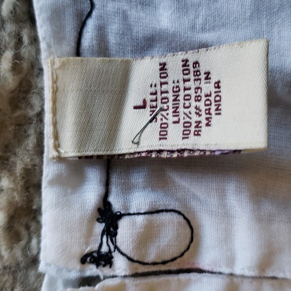 Studio West Apparel - Picture 16 of 16